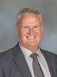 Profile image for Councillor Trevor Ainsworth