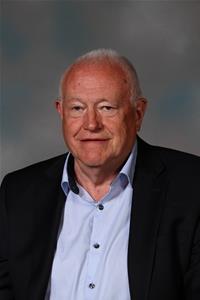 Profile image for Councillor Dave Allen